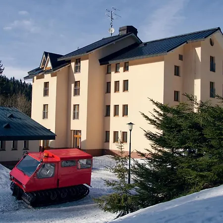 Apartman Ve Skiresortu Poustevnik - Pec Pod Snezkou Exterior photo